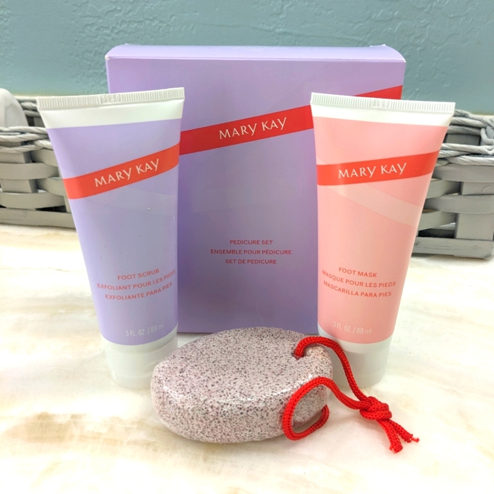 Mary Kay Pedicure Set (Limited Edition 2022)